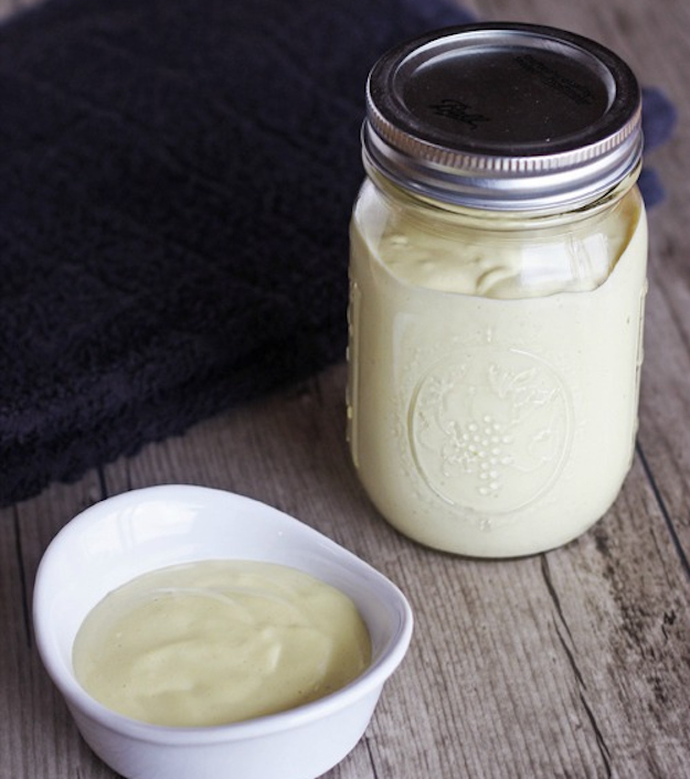 Basic homemade mayonnaise