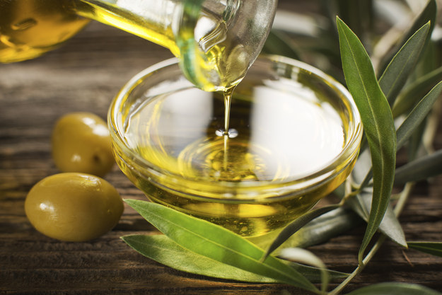 The aroma of olive oil makes you feel more satisfied.