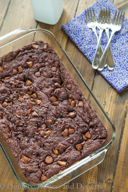 Peanut Butter Cup Dump Cake