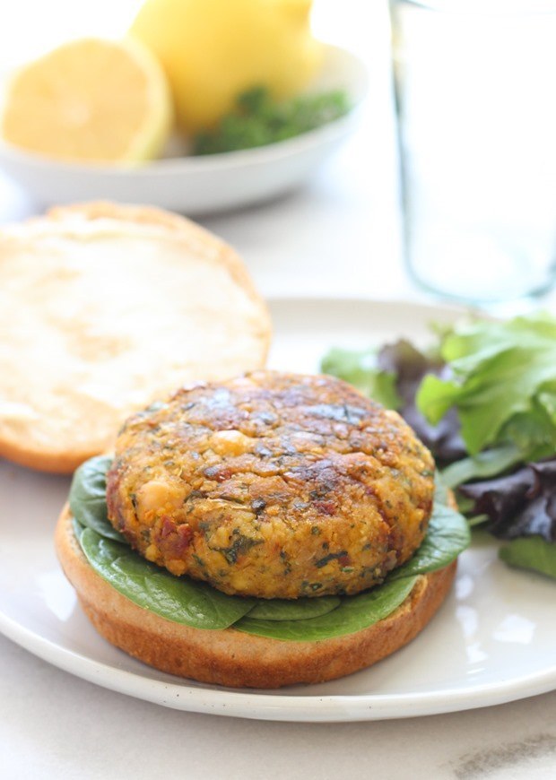 Vegan Mediterranean Chickpea Burgers