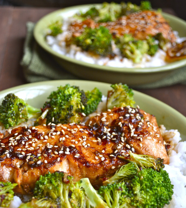 Chili Garlic Salmon and Broccoli Bowls