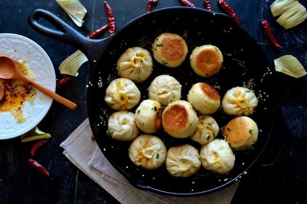 Steamed Pork Buns (Baozi)
