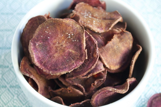 Baked Purple Sweet Potato Chips