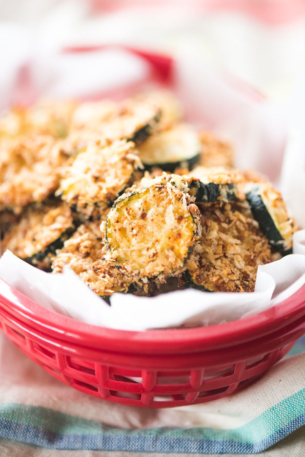 Baked Parmesan Zucchini Chips