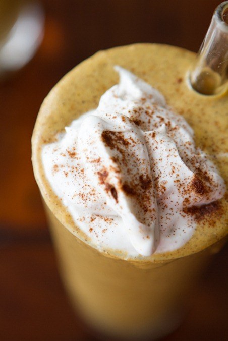 This creamy pumpkin pie smoothie.