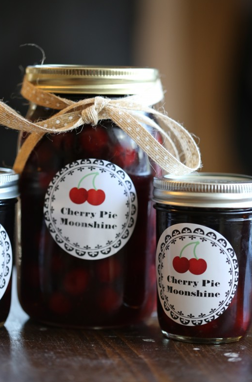 Crock Pot Cherry Pie Moonshine